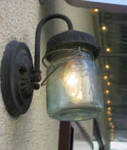 ball jar lamp.jpg (75201 bytes)