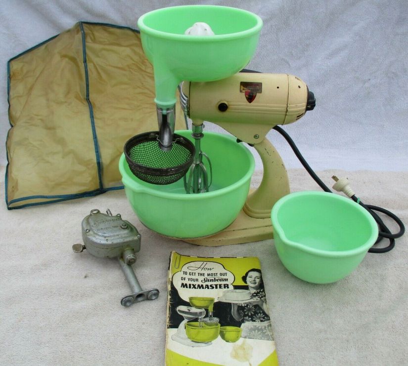 vintage yellow sunbeam mixmaster stand mixer w original bowls (w/2